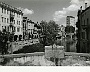 1967 Padova-Ponte Molino visto verso ovest,in primo piano edicola settecentesca con la statua della Madonna del Carmelo.(di Paolo Monti) (Adriano Dnieli)